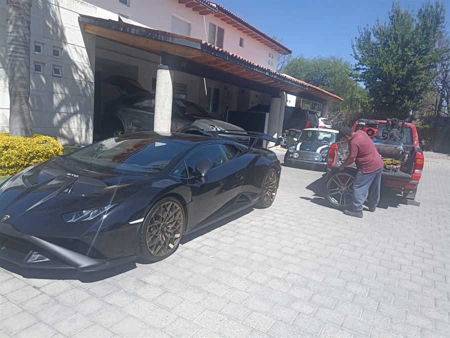 Servicio en Lamborghini